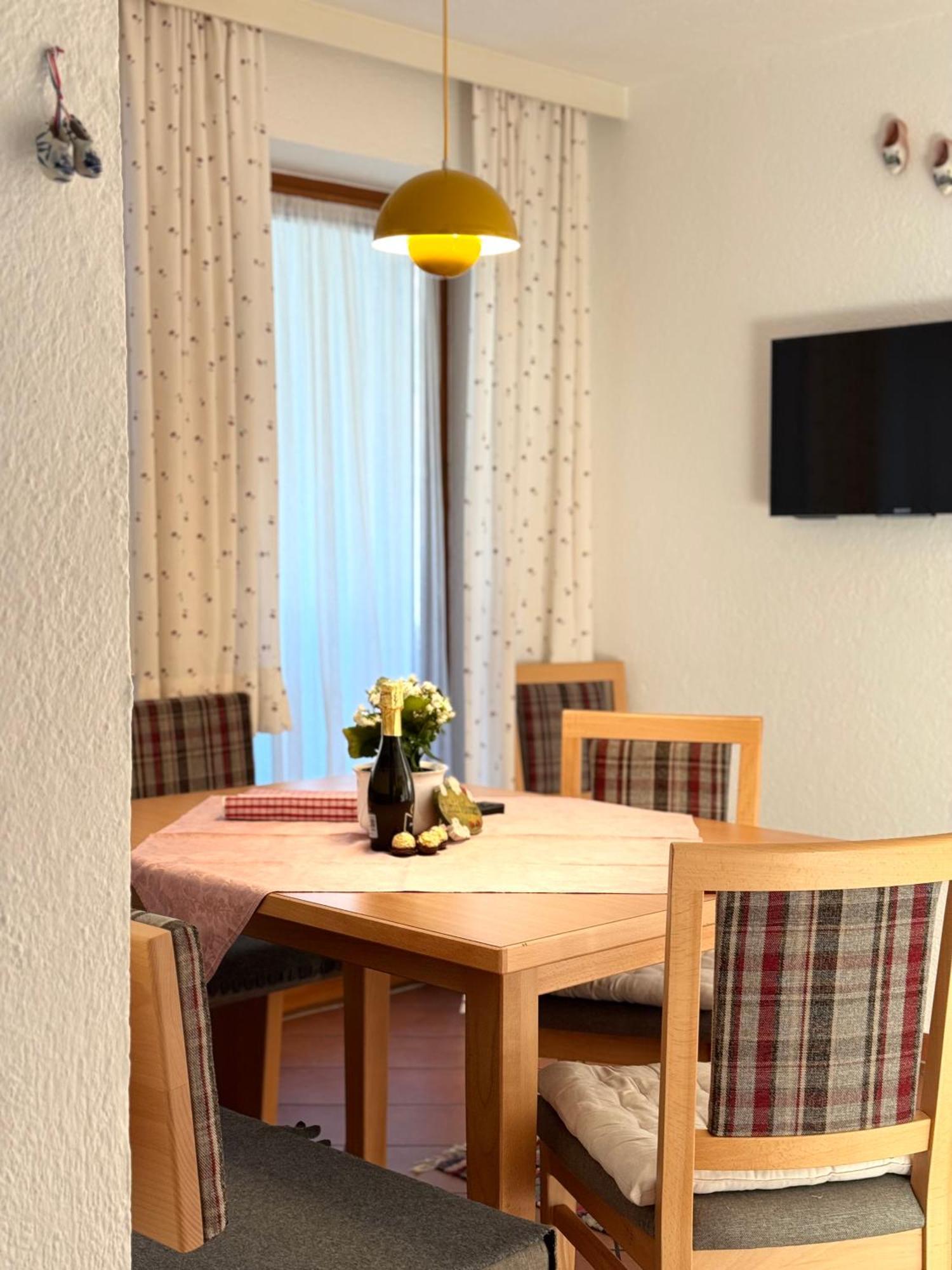 Haus Gamper-Haselwanter Apartment Таренц Екстериор снимка